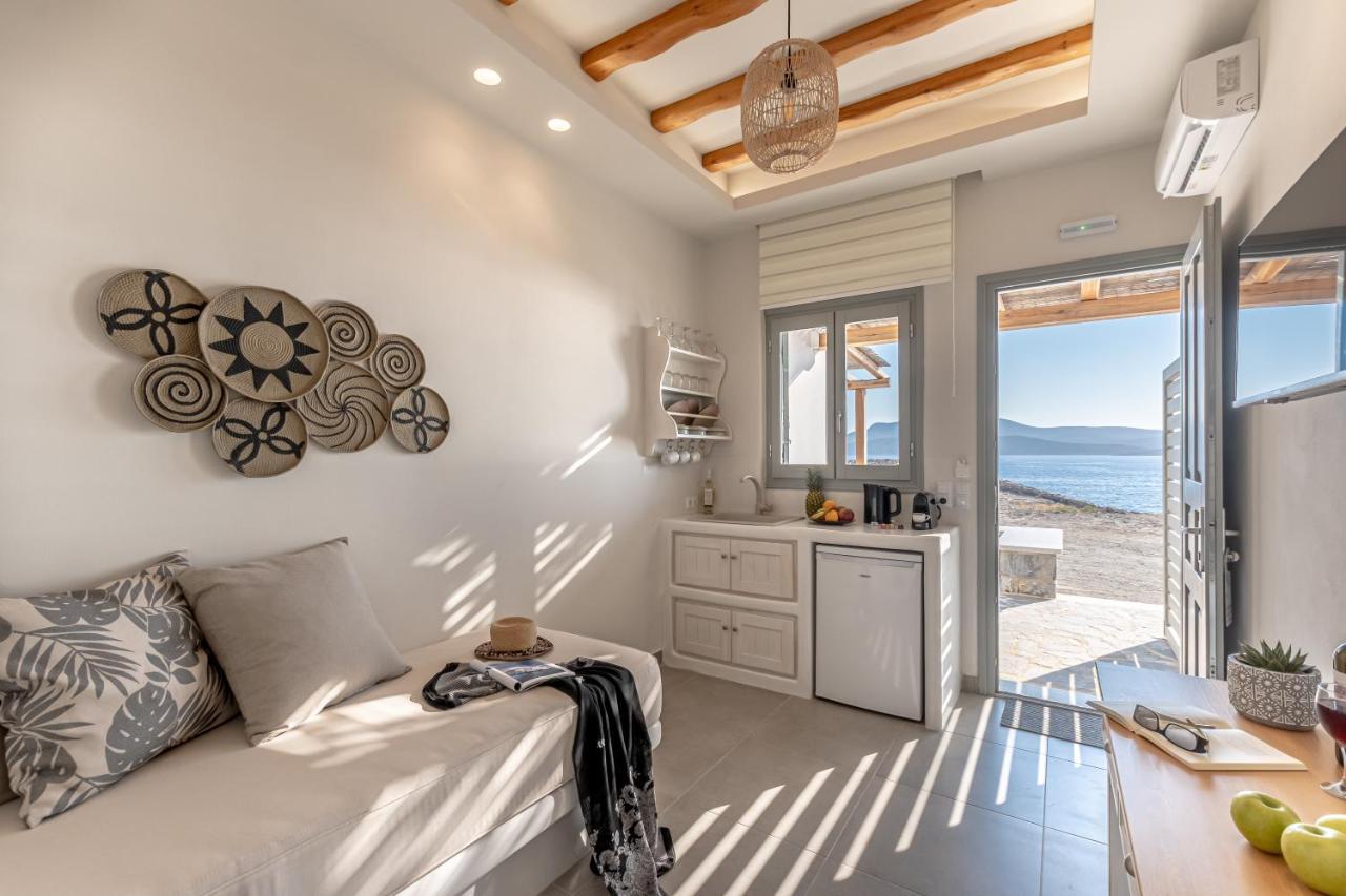 Porto Dema Luxury Suites Schoinoussa Luaran gambar