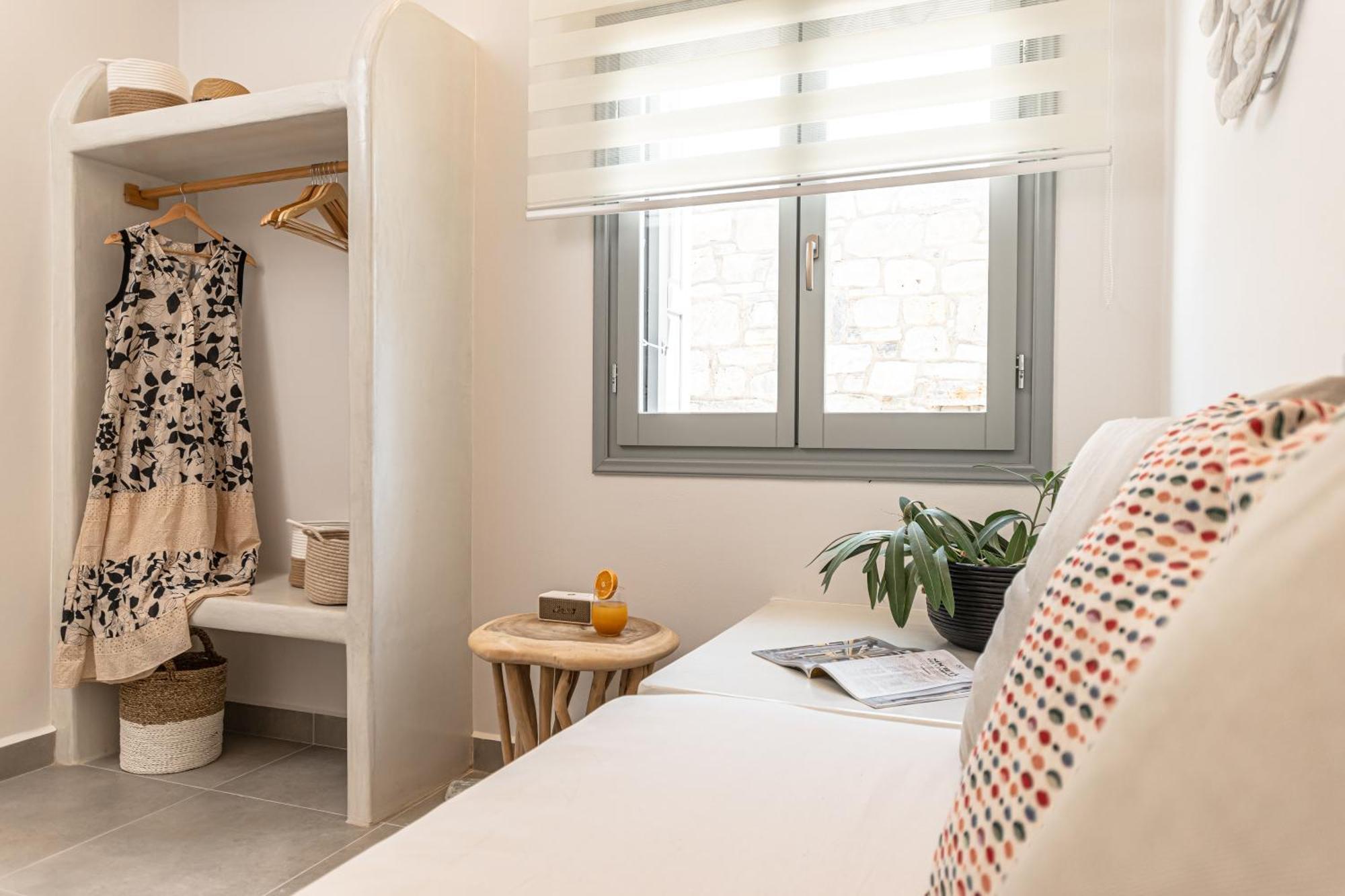 Porto Dema Luxury Suites Schoinoussa Luaran gambar