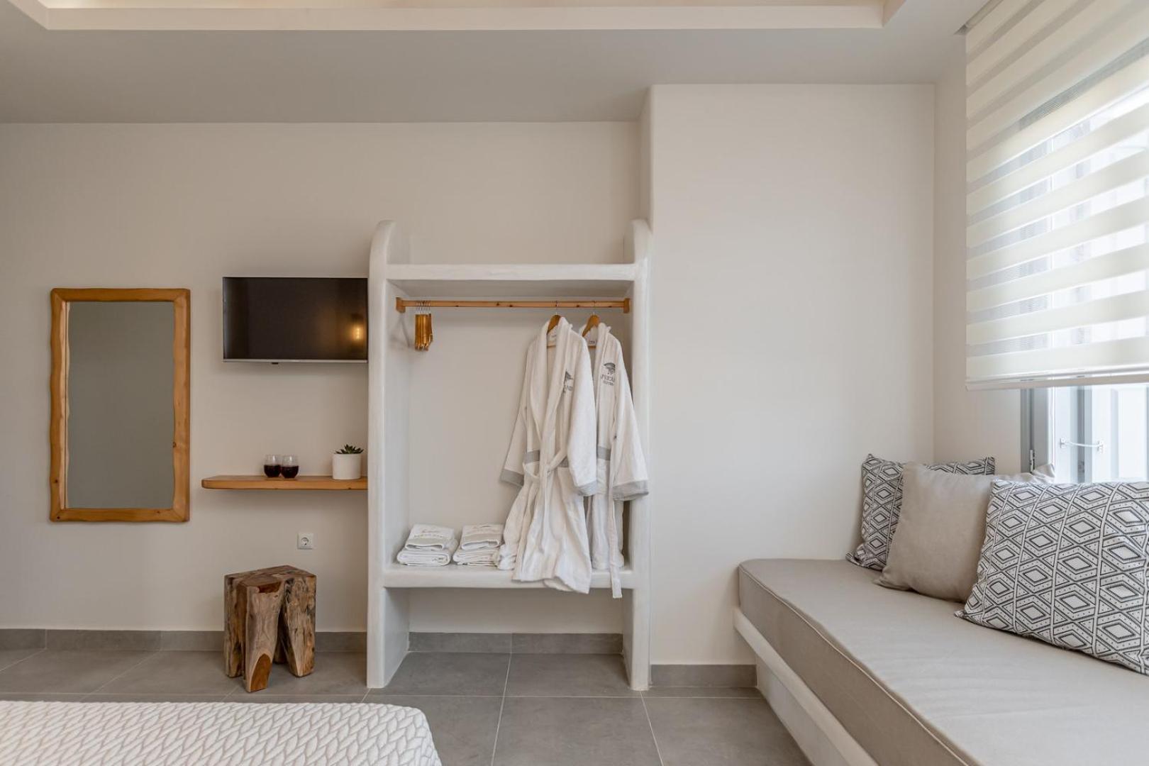 Porto Dema Luxury Suites Schoinoussa Luaran gambar