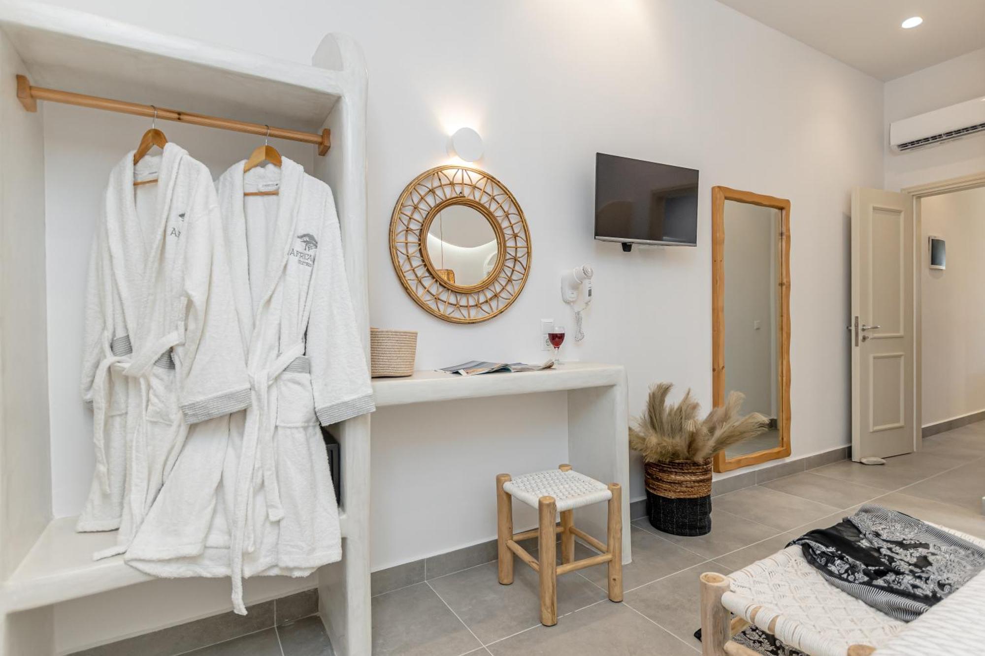 Porto Dema Luxury Suites Schoinoussa Luaran gambar