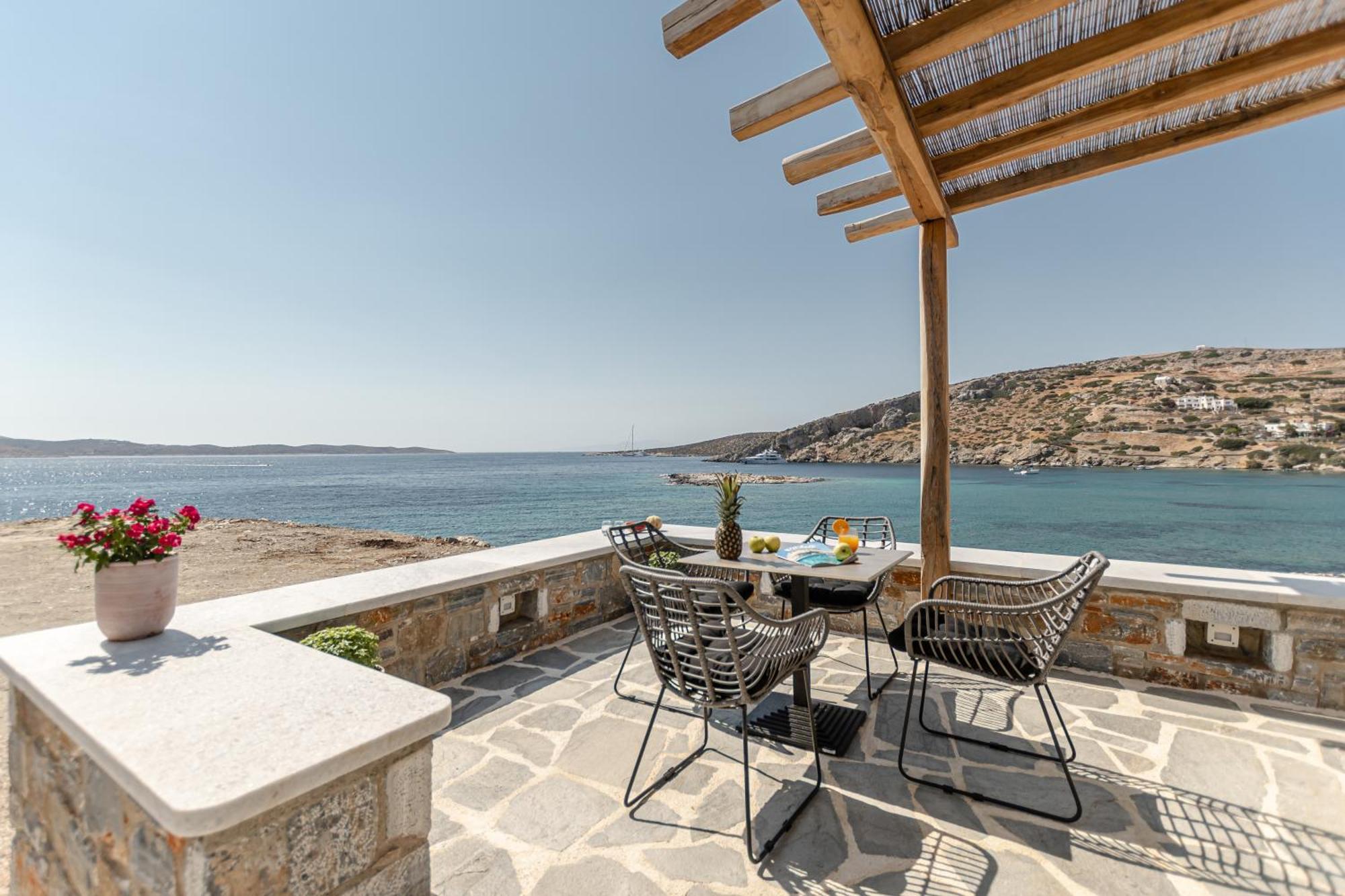 Porto Dema Luxury Suites Schoinoussa Luaran gambar